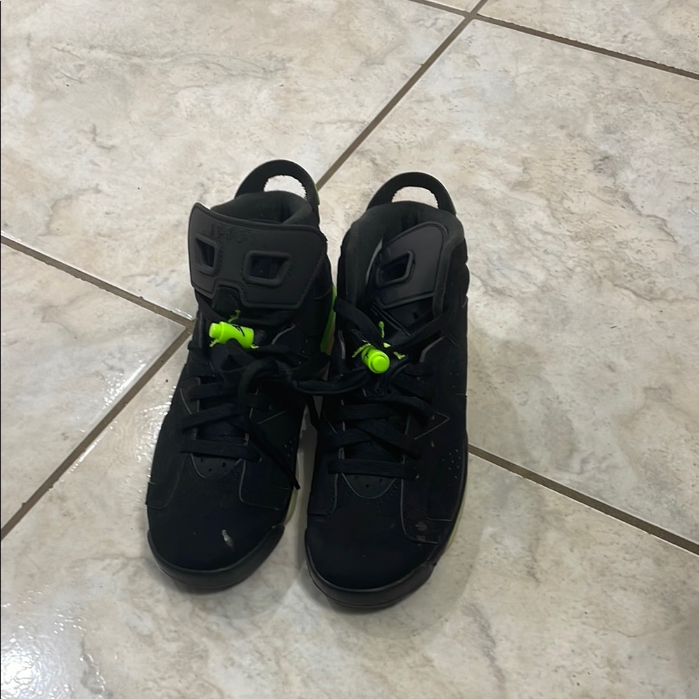 Jordan Black and Green Sneakers
